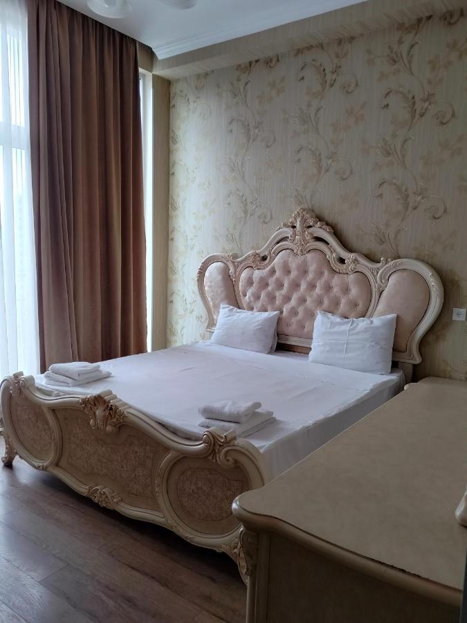 New Star Hotel Tbilisi Buitenkant foto