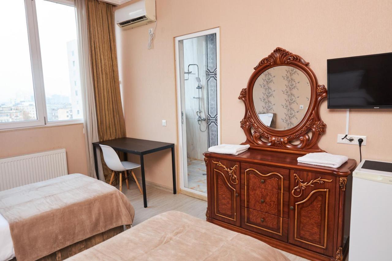 New Star Hotel Tbilisi Buitenkant foto