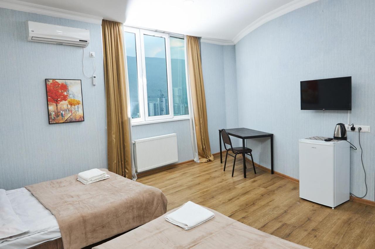 New Star Hotel Tbilisi Buitenkant foto