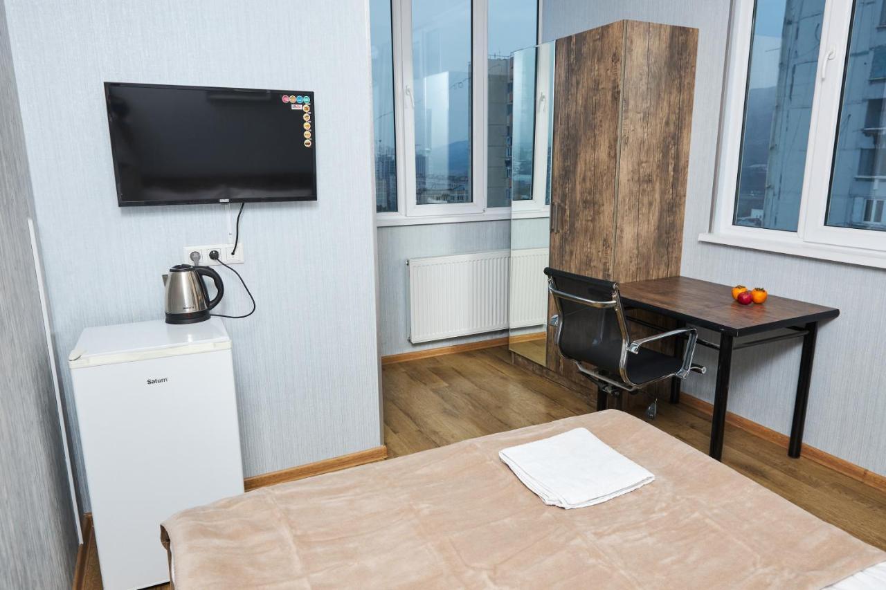 New Star Hotel Tbilisi Buitenkant foto